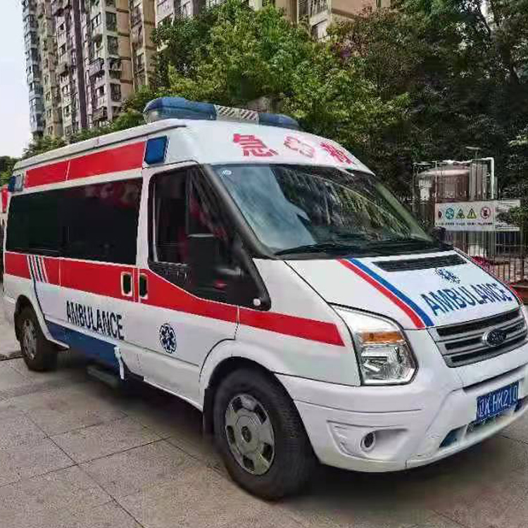 竹溪长途救护车护送病人返乡